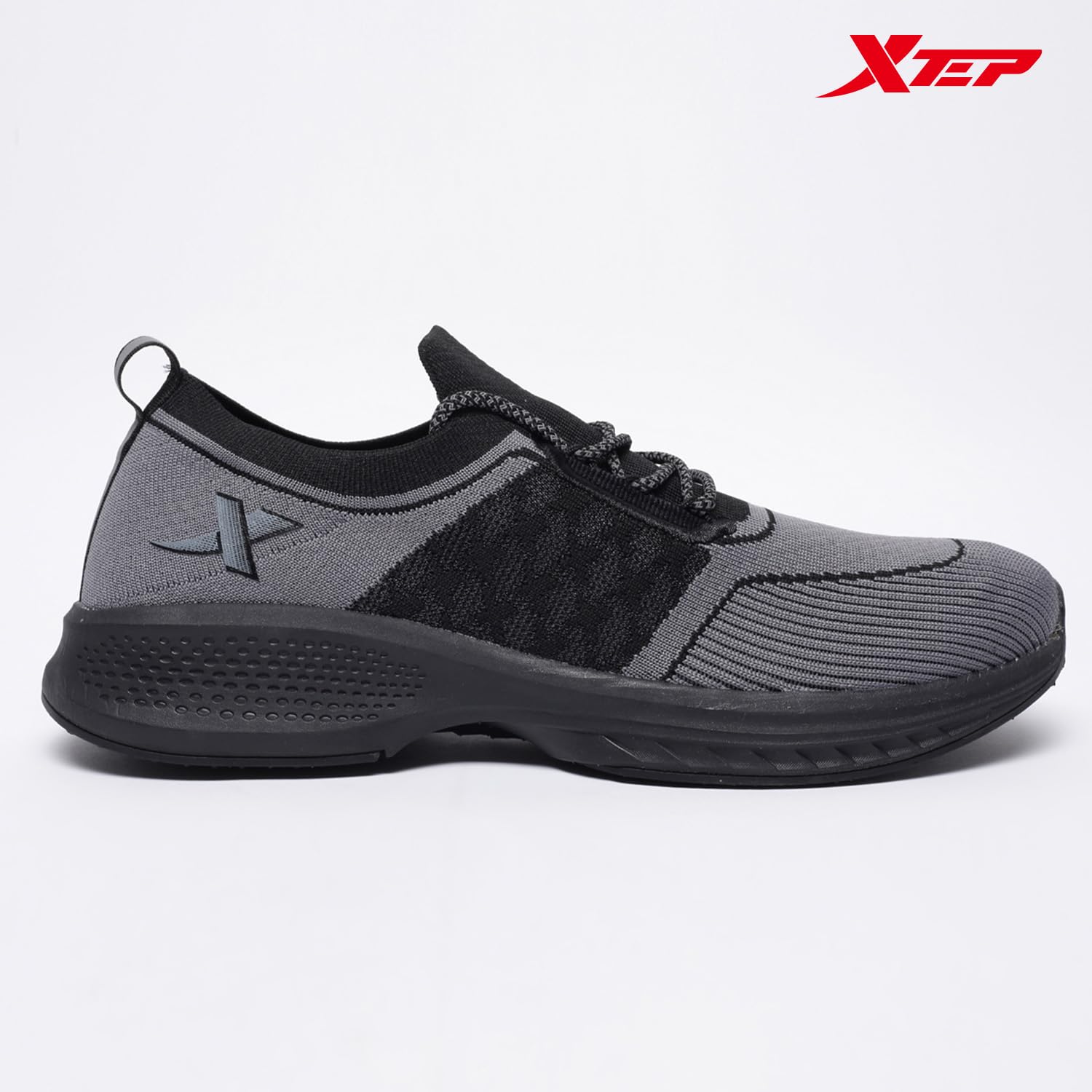 XTEP Grey & Black Walking Shoes for Men Euro 40 3