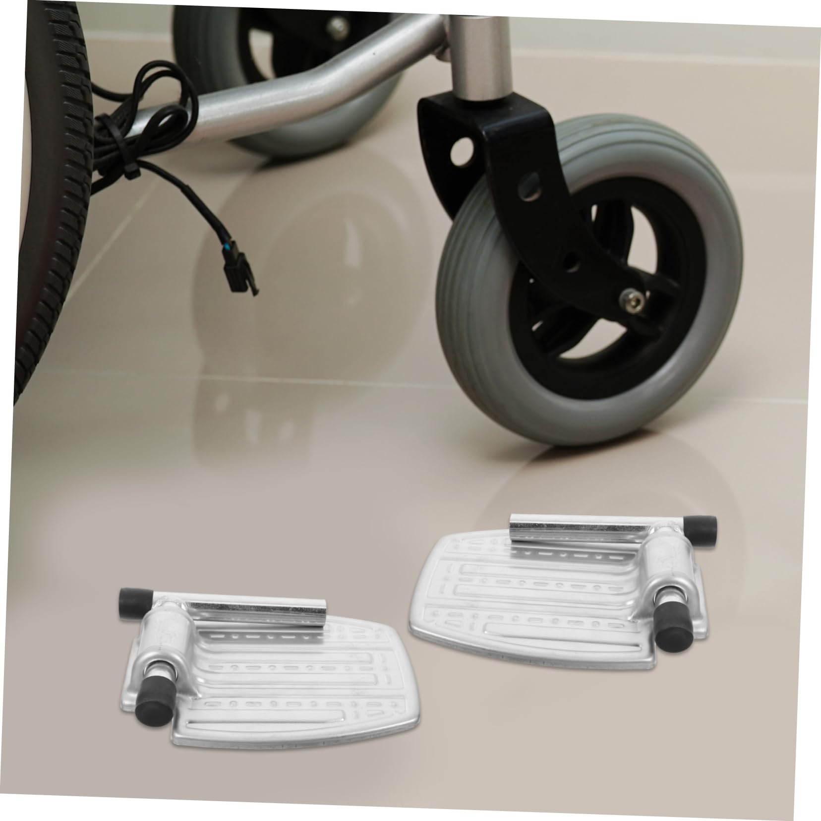 Reposapiés de Silla de Ruedas 1 Par Hierro Plata Ergonómico | Accesorio para Silla de Ruedas, Antideslizante y Resistente, Uso en Oficina y Hogar