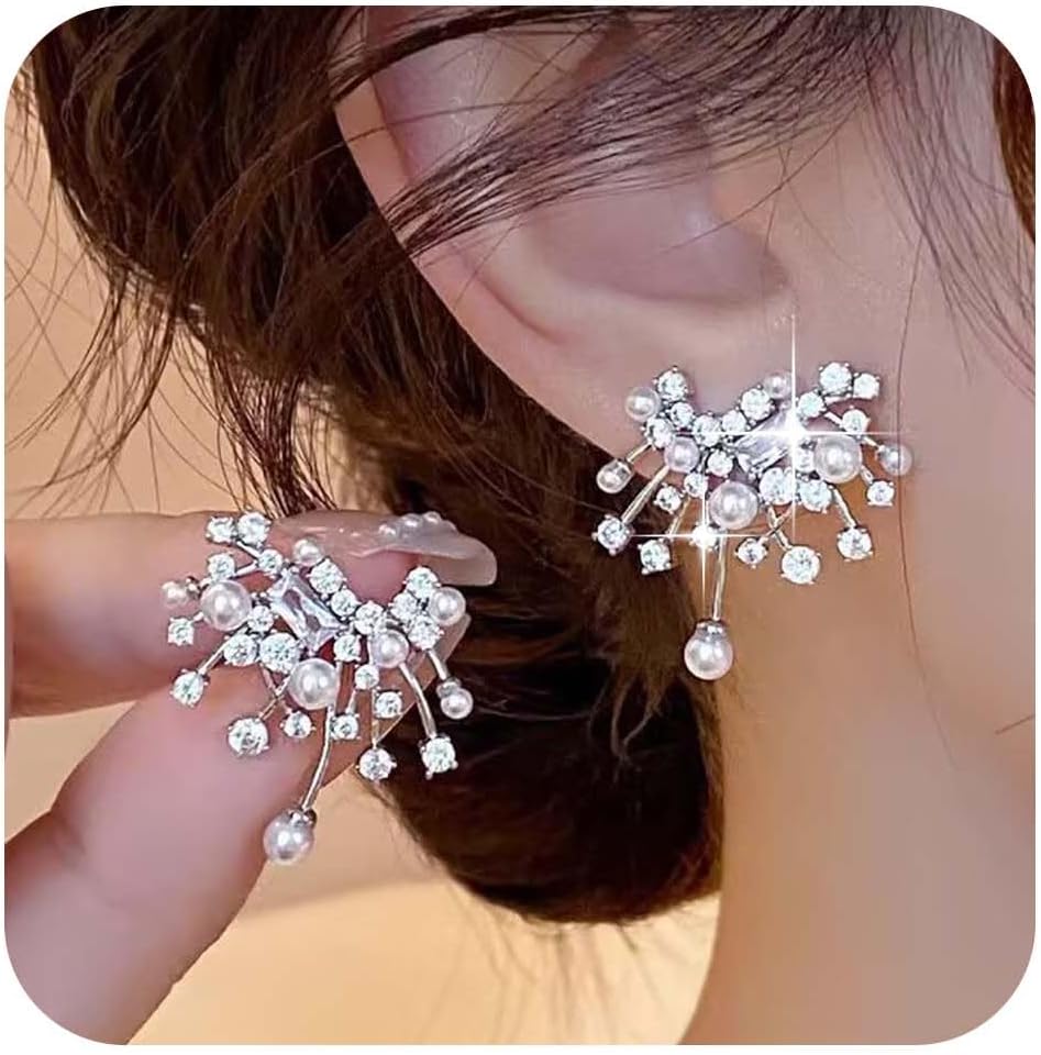 Vintage Pearl Crystal Cluster Earrings Silver Rhinestone Stud Earrings Tiny Cz Pearl Earrings Wedding Crystal Earrings Jewelry for Women