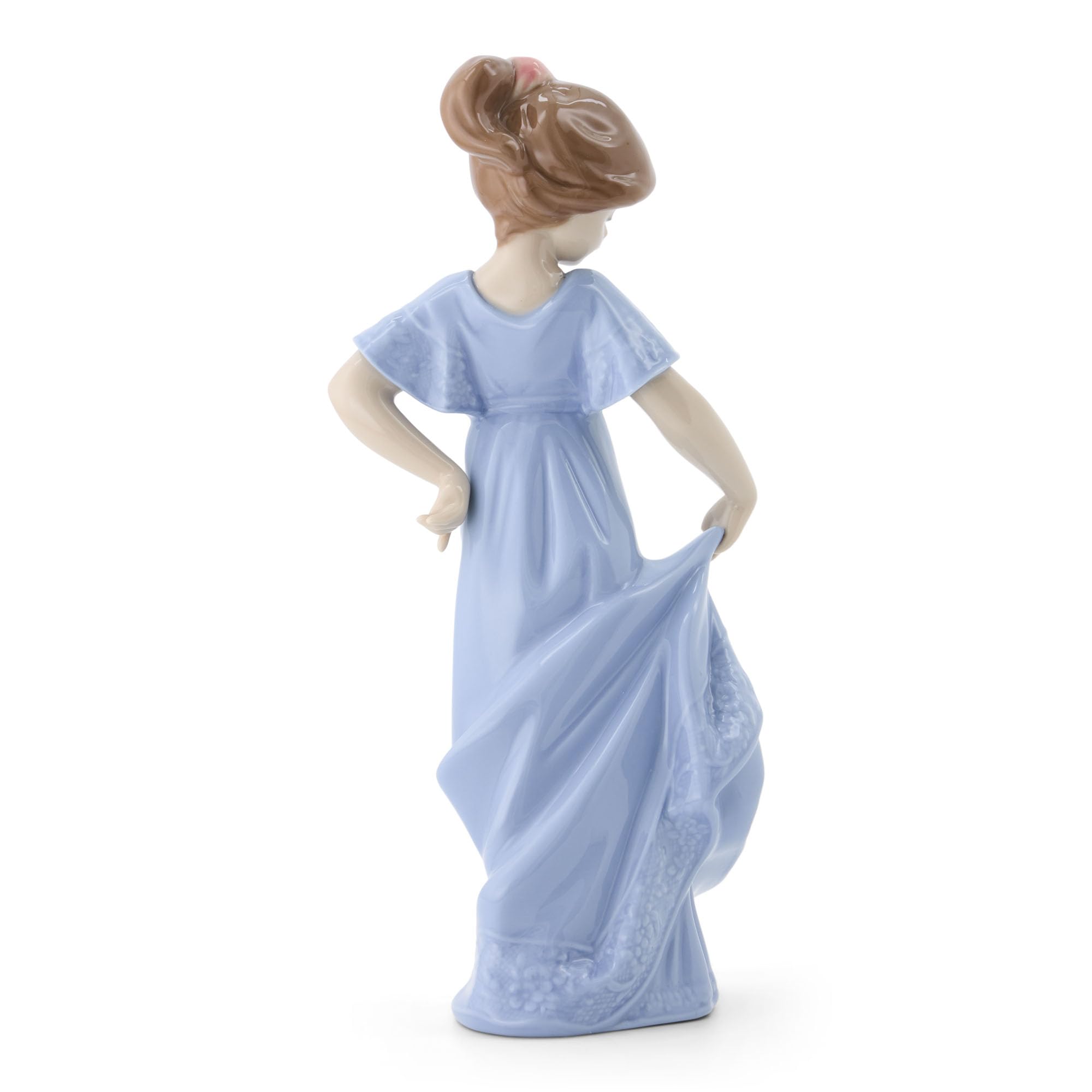 NAO How Pretty! Edición Especial. Figura Decorativa de Porcelana Brillo. Figurita Ornamental de Niña con Camisón en Tonos Pastel para Decoración del Hogar