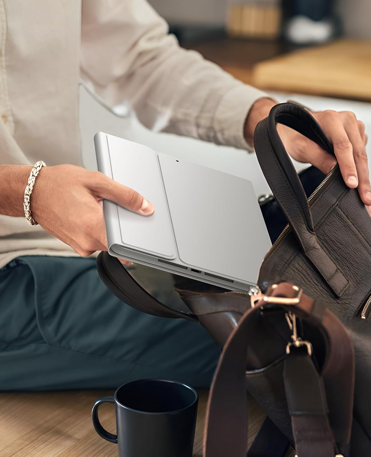 CHESONA Keyboard Case for iPad 9th Generation (2021)/8th Gen/7th Gen 10.2 Inch, Detachable Wireless with Pencil Holder Stand Folio Keyboard Cover for iPad 9th Gen/8th Gen/7th Gen 10.2”, White