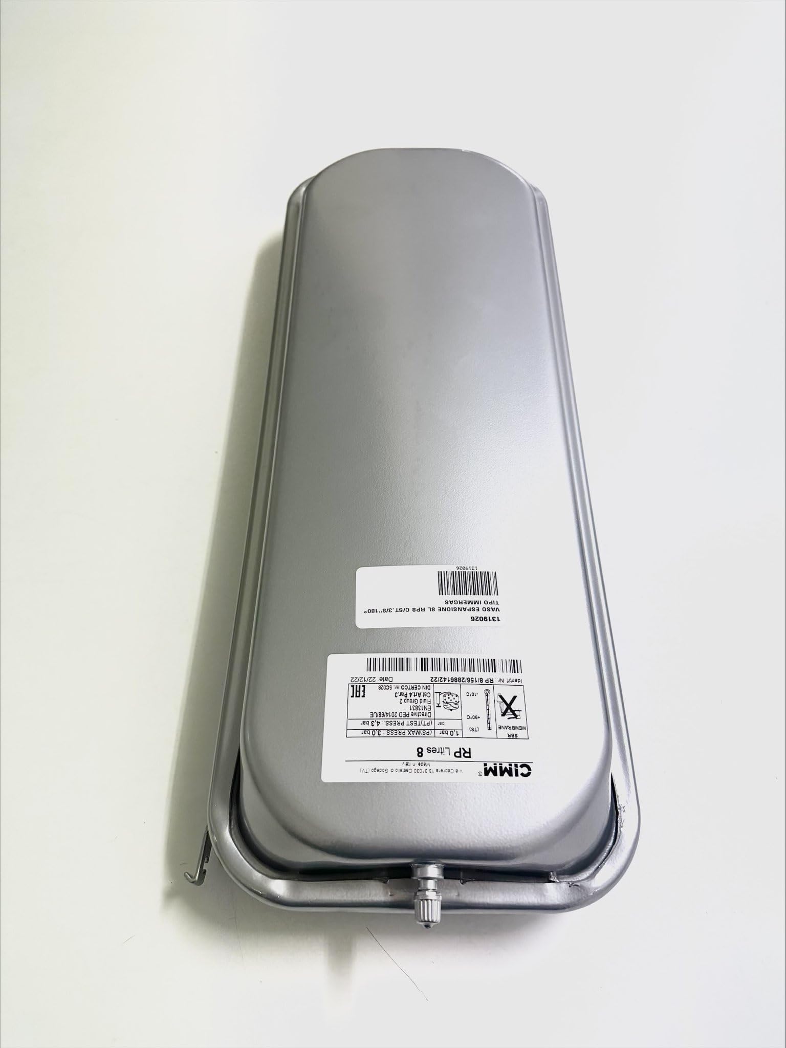 Vaso Espansione per Caldaie Murali Rettangolare Piatto 8 Litri con Staffa Attacco 3/8" Maschio Valvola 180° Tipo Immergas 1.032843