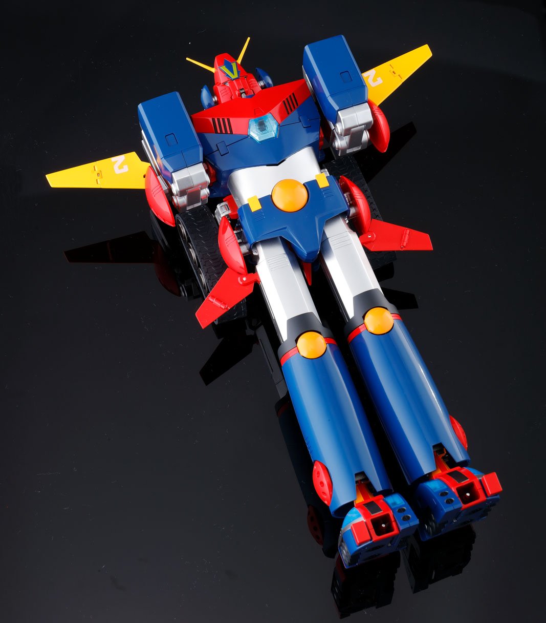 TAMASHII NATIONS Cho Denji Robo Combattler V, 35 cm