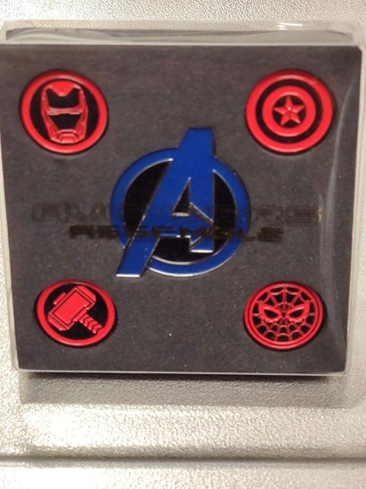 アベンジャーズ エンドゲーム劇場来場者限定ピンバッジセット 【公式通販】