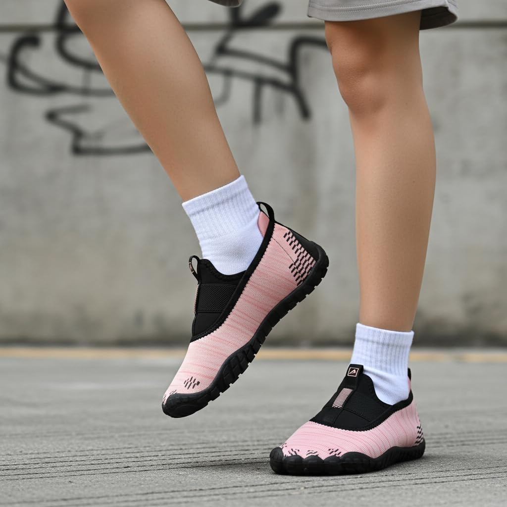 Impakto Zapatos de pie descalzo para mujer | Zapatos ligeros para correr y entrenar con suela suave y agarre superior | Zapatos de gimnasio regulares para correr, trotar para mujer