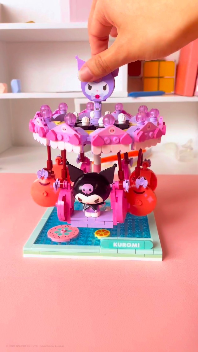Amazon.com: Hamee Sanrio Hello Kitty and Friends 'Summer