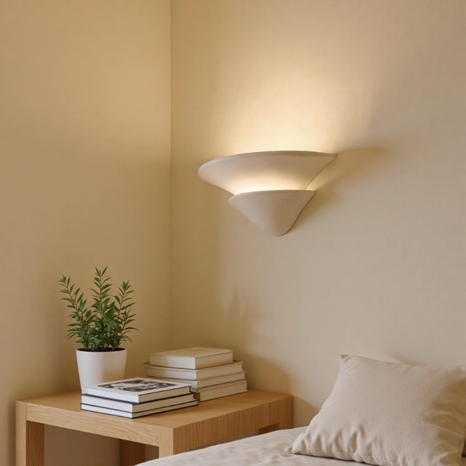Nowoczesna lampa ścienna do wnętrz z białego tynku 3000 K, styl wabi-sabi, idealna do sypialni, salonu, balkonu lub klatki schodowej.