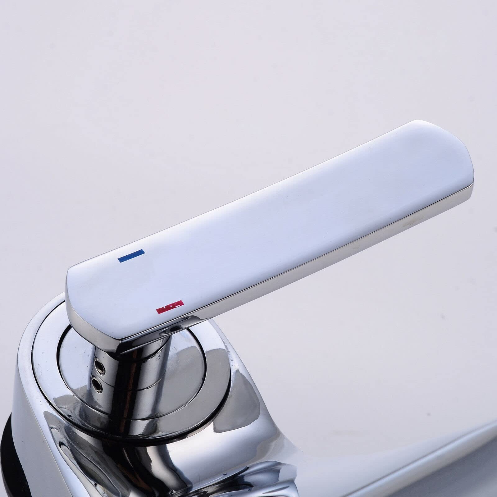 Robinet de lavabo cascade en laiton élégant pour salle de bain, mitigeur robinetterie