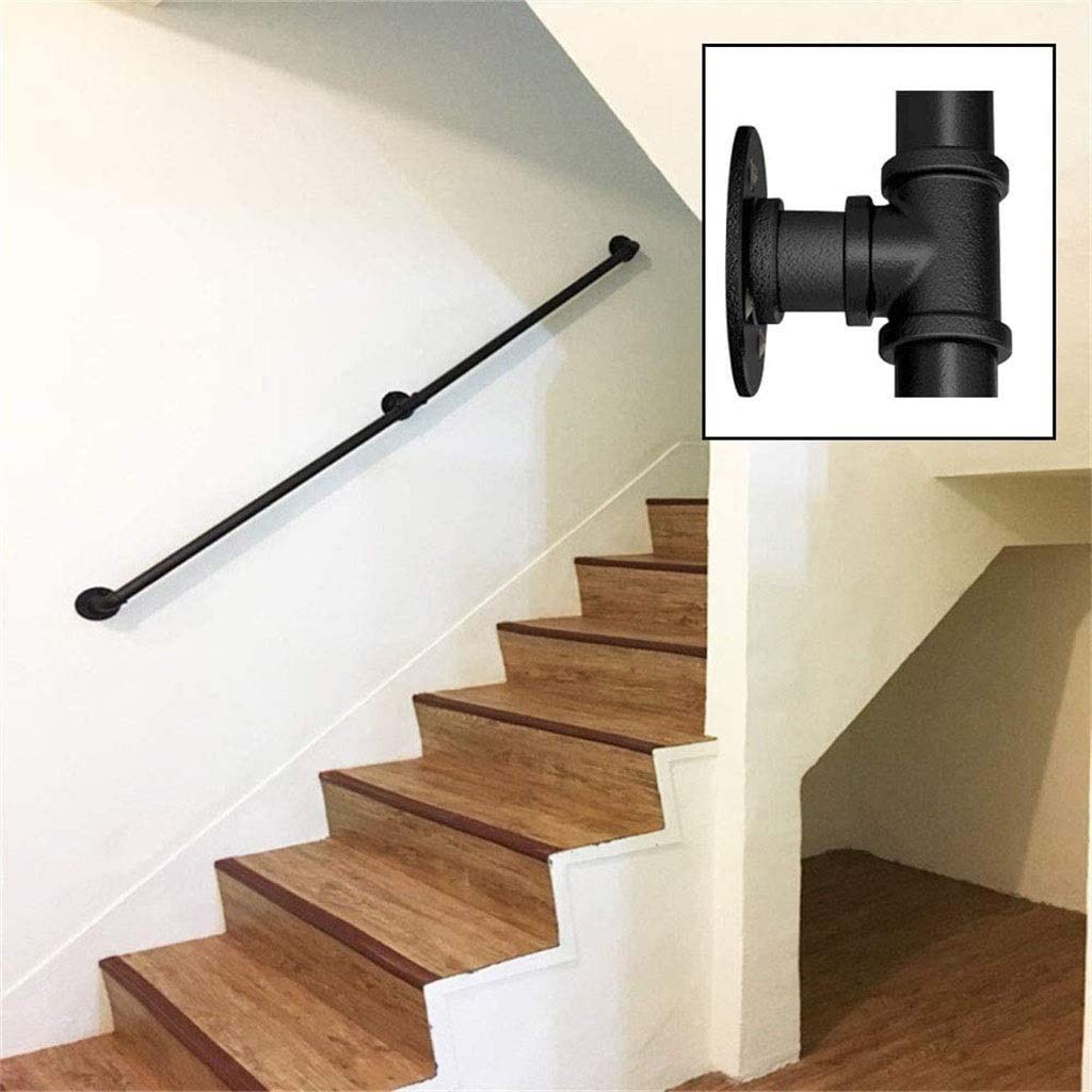 Main courante en fer pour sécuriser l'escalier de la maison du salon au sous-sol