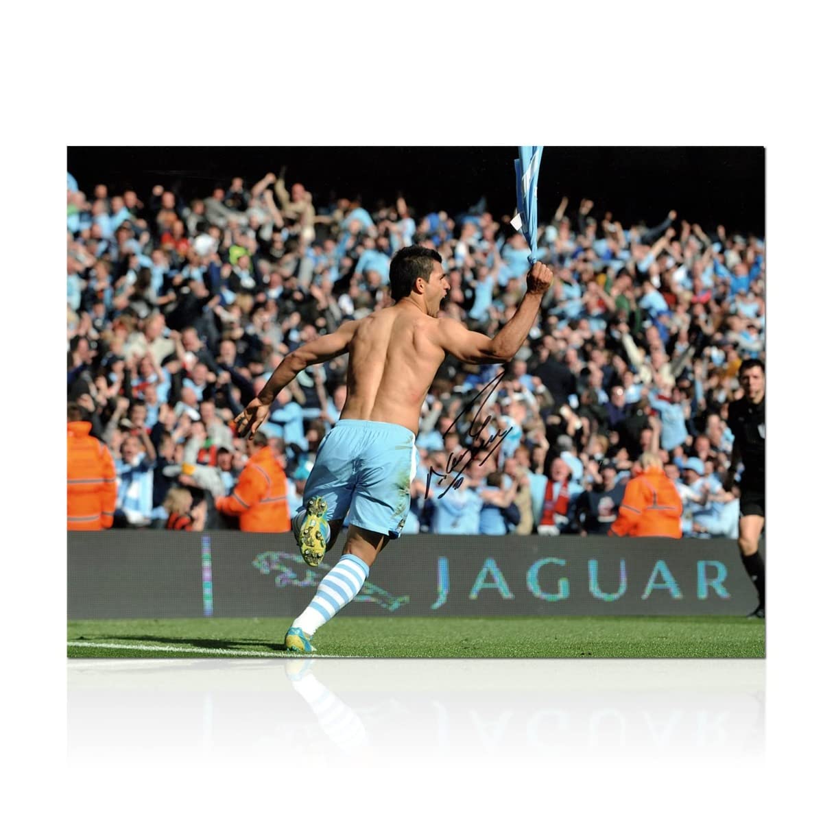 Amazon.co.jp: 独占記念品セルジオ・アグエロ署名マンチェスターシティ