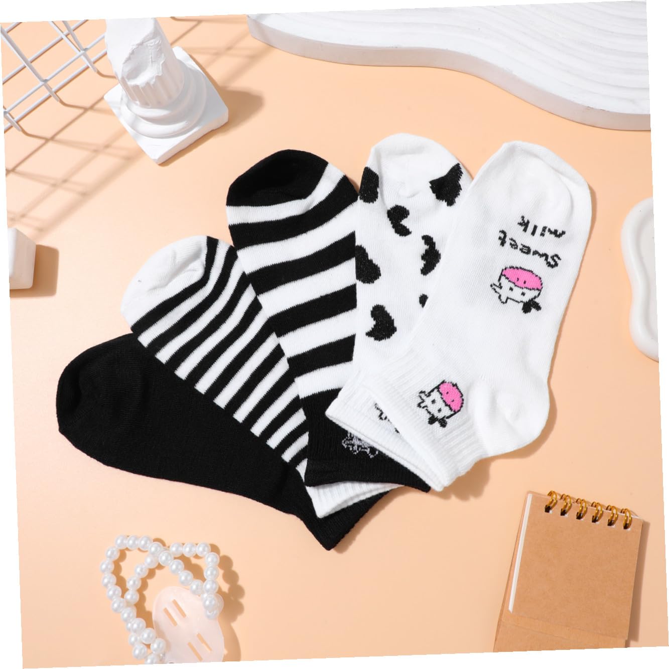 Garneck Calcetines de Vaca de Algodón 5 Pares Negros y Blancos, Corte | Fiesta Verano, Calcetines Cortos para Mujer, Calcetines Novedosos para Mujer, Calcetknes Edtampado Vaca