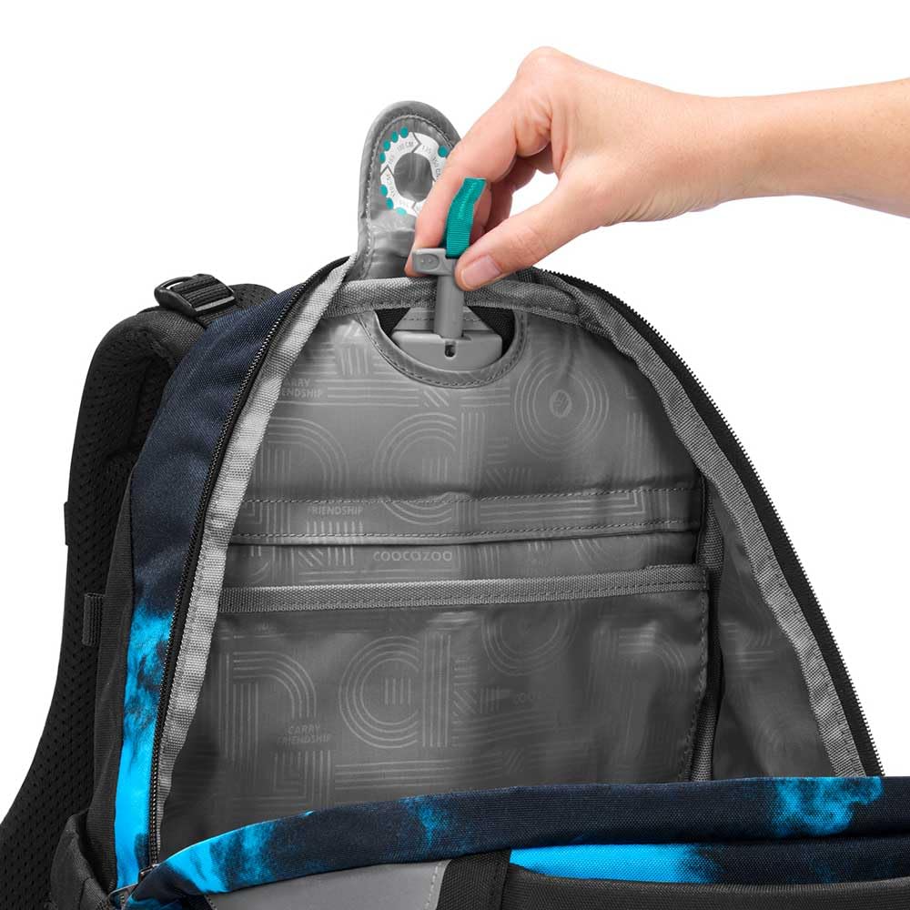 coocazoo MATE Schulranzen-Set 3tlg für Mädchen und Jungen ab der 4. Klasse mit Rucksack. Schlamperetui und Sportbeutel (Mystic Clouds V2)