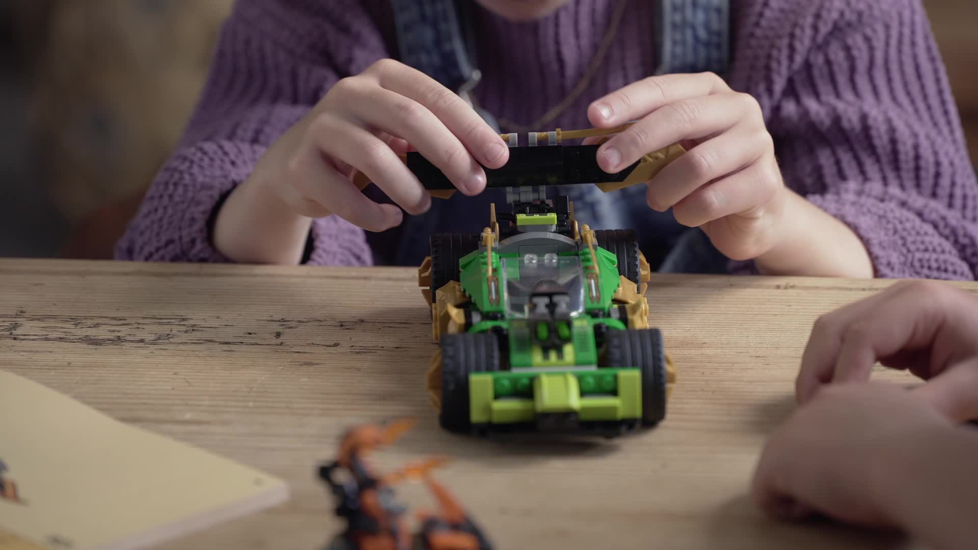 LEGO 71763 NINJAGO Lloyds Rennwagen EVO, Auto-Spielzeug ab 6 Jahren mit Rennauto und Schlangen-Figuren – Bild 8