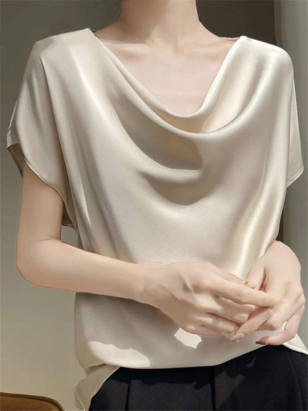 Camisetas de seda satinada de manga corta con cuello redondo para mujer, blusa informal para oficina