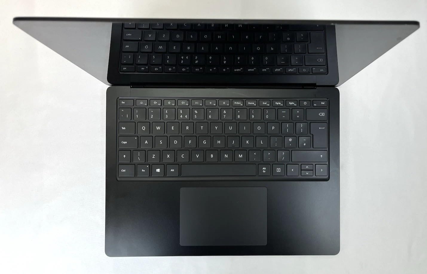 Microsoft Surface Laptop 3 13.5 Inch, Core i7-1065G7, 16GB RAM