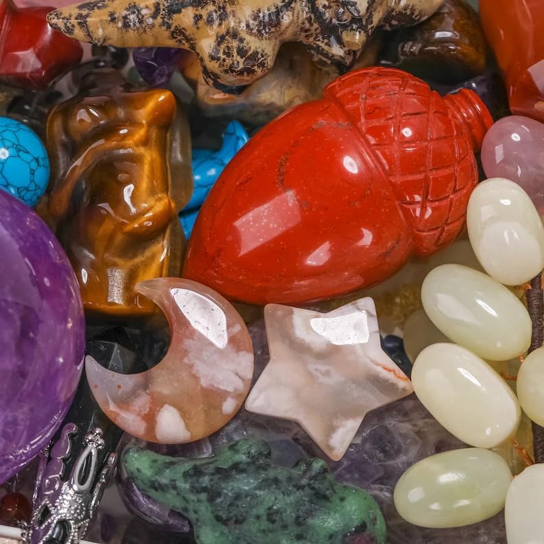 Crystal Mystery Box, Crystal Confetti, Mystery Lucky Scoop, Random Lucky Crystal, Crystal Set, Rocks and Minerals, Crystal Gift Box, Surprise Crystal (Medium 8 oz / 226g - Explorers)