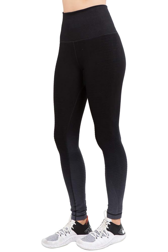 PELTHY RESIST LEGGINGS LL ブラック High Rise Legging in Melt - Black – Carbon38