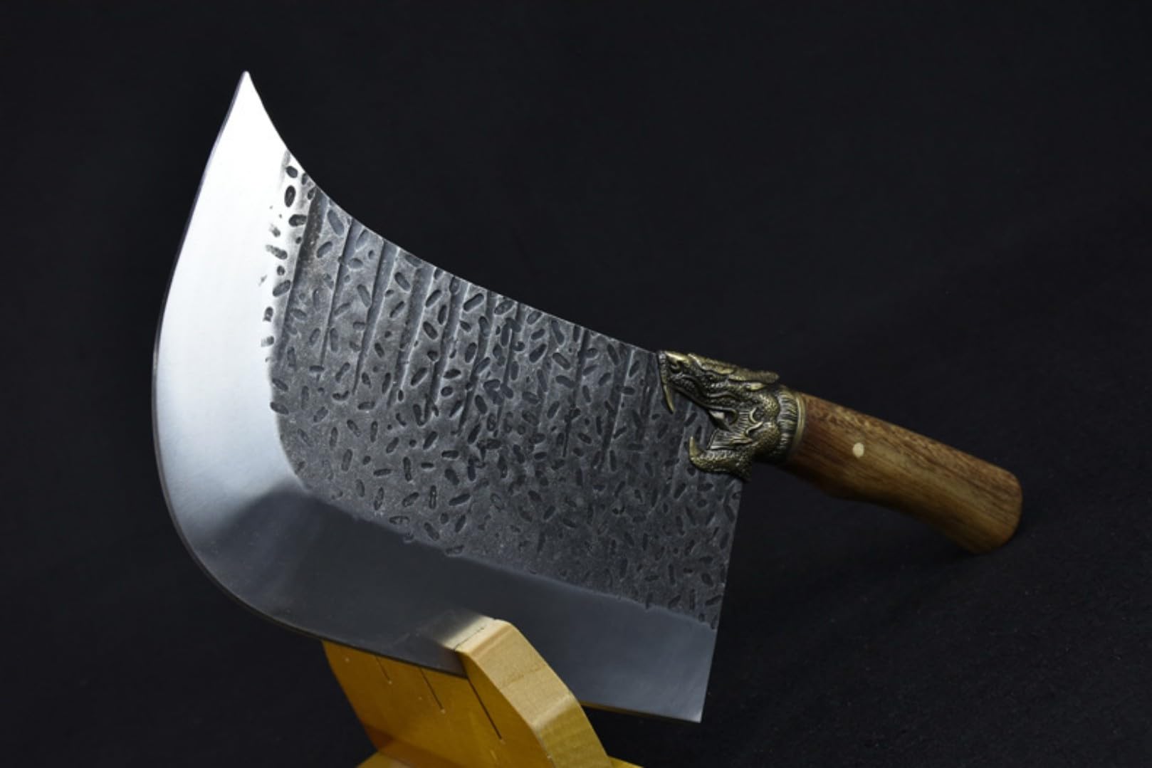 Amazon.co.jp: プロ仕様 大型 中華包丁（骨切り包丁） 刃渡り21cm 重量