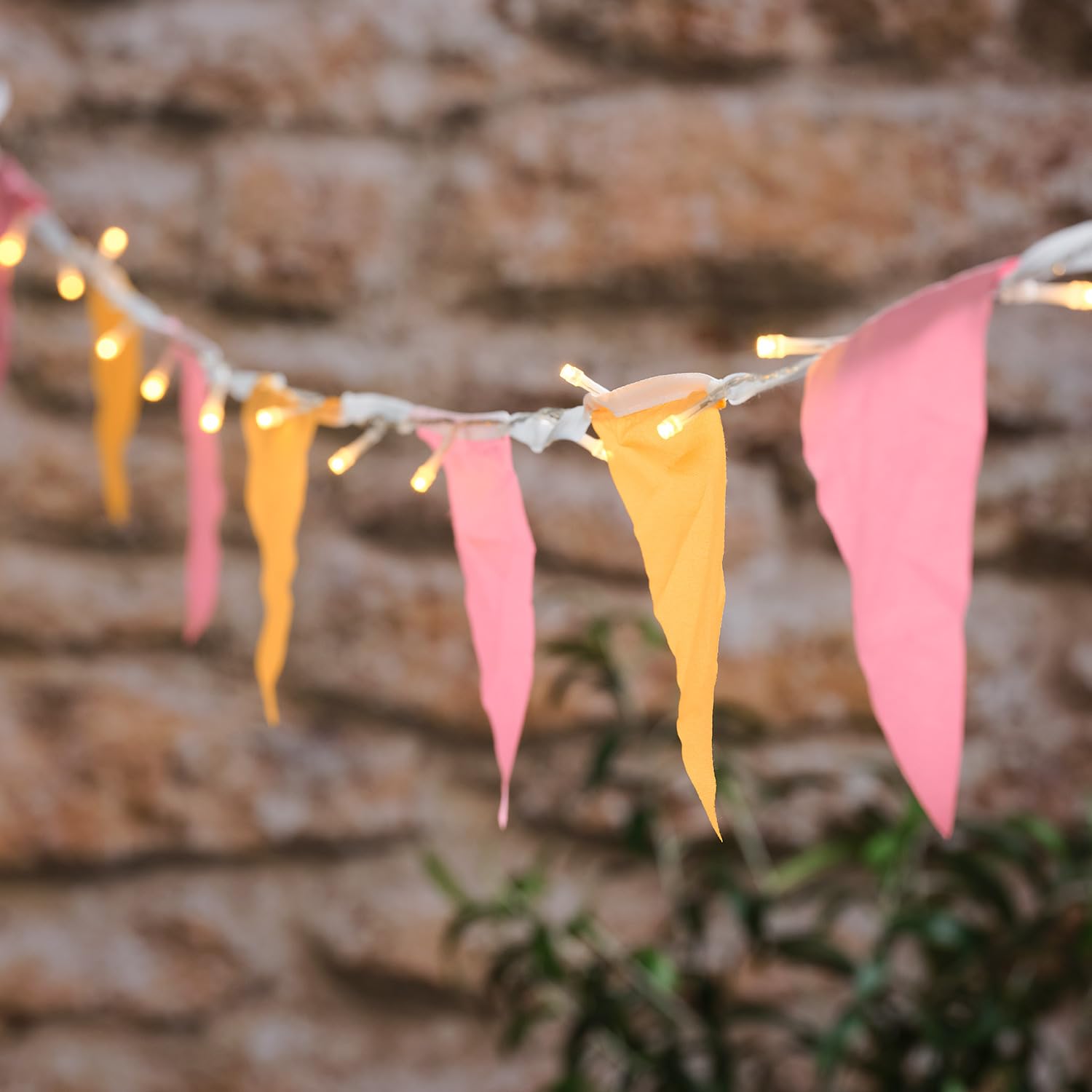 Lights4fun 5m Wilderness Outdoor Fairy Light Bunting in Pink and Ochre, Decorative Garden String Lights for Parties, Patios & Summer Entertaining