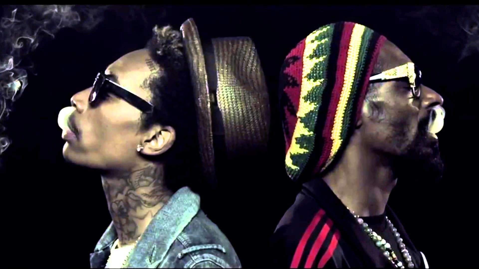 United Mart Poster Wiz Khalifa ft Snoop Dogg Rapper Album Cover