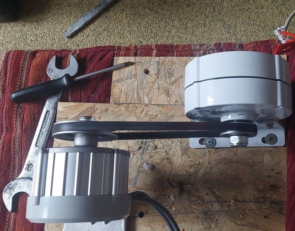 600W Permanentmagnet Generator 12V,24V,48V 750r/m 3 Phasen Getriebelos Wechselstrom Synchrongenerator Seltenerd-NdFeB Elektromotor Windräder Generator,mit Gleichrichter und Sockel