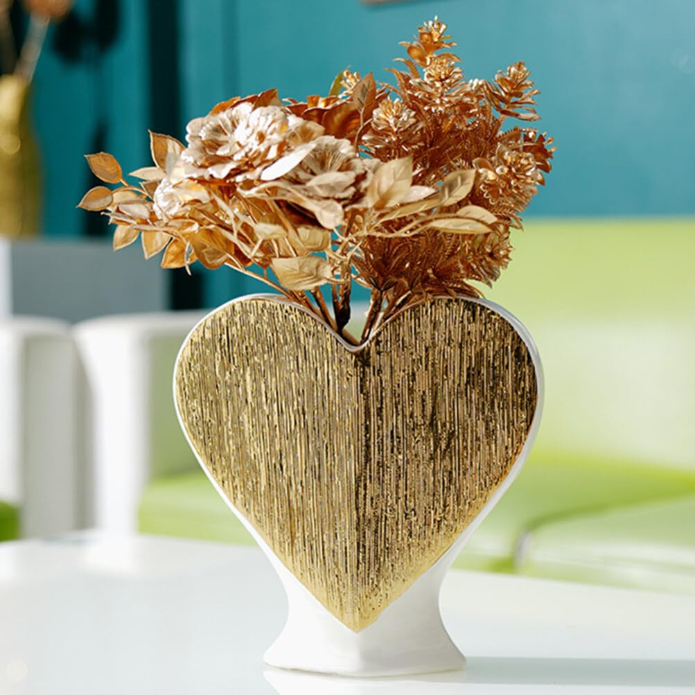 陶芸品　ハート型の 花器 陶芸品ハート型の 花器