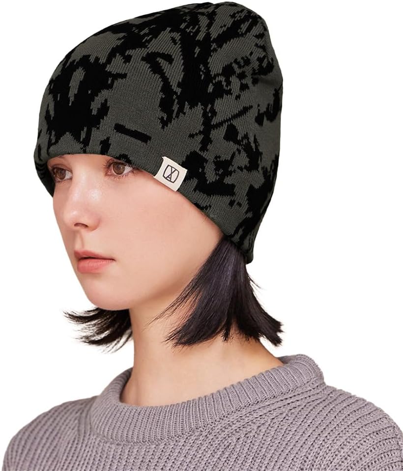★人気★【VARZAR】★VA spread square jacquard beani.e★ VA Spread Square Jacquard Beanie / White - VARZAR | 60