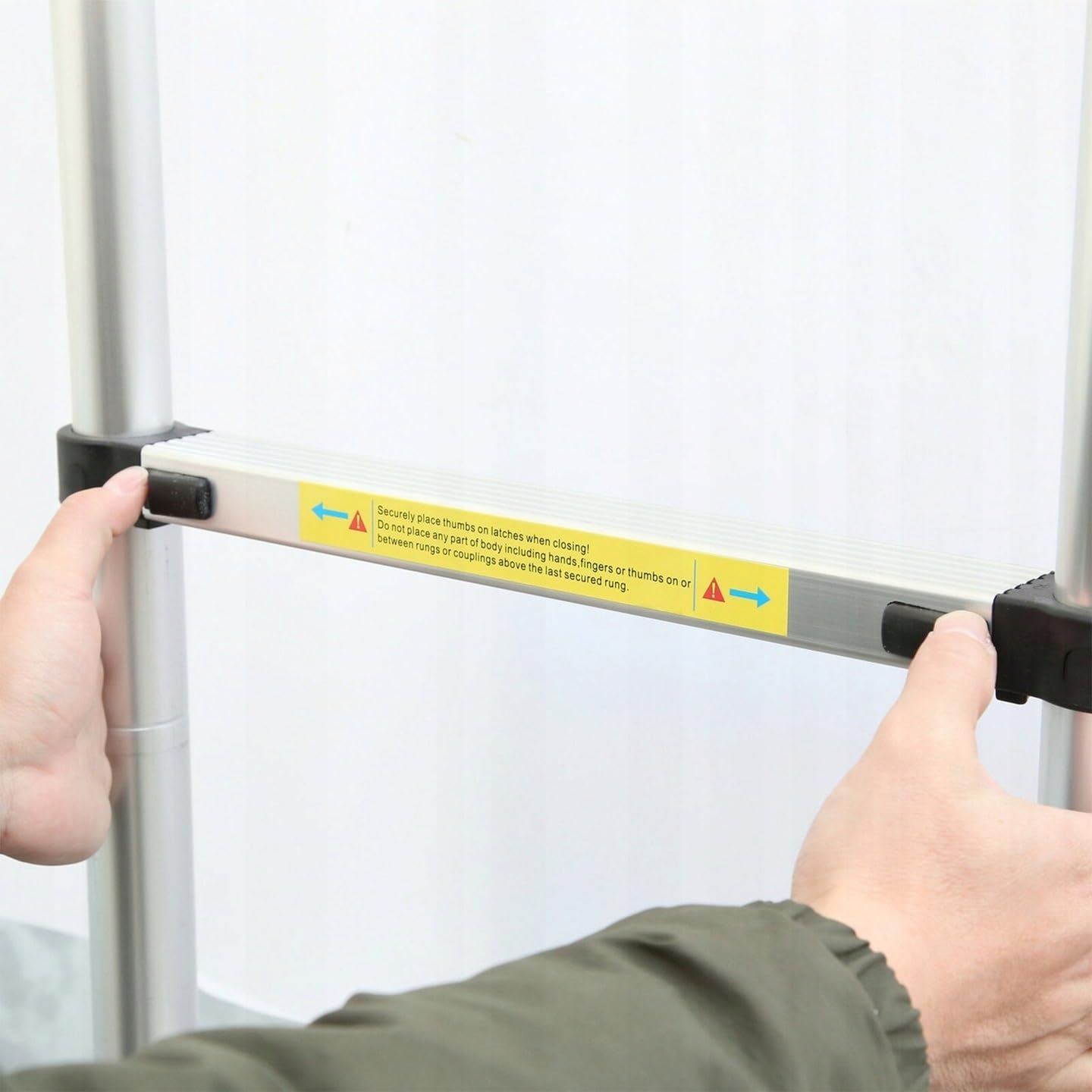Teleskopleiter Ausziehbar mit Gelenkfunktion – 4,4m / 440cm (2x2,2m Stehleiter), Alu Kombileiter Mehrzweckleiter Klappbar, EN131 Belastbar 150kg, Rutschfest & Platzsparend, Haushalt & Baustelle