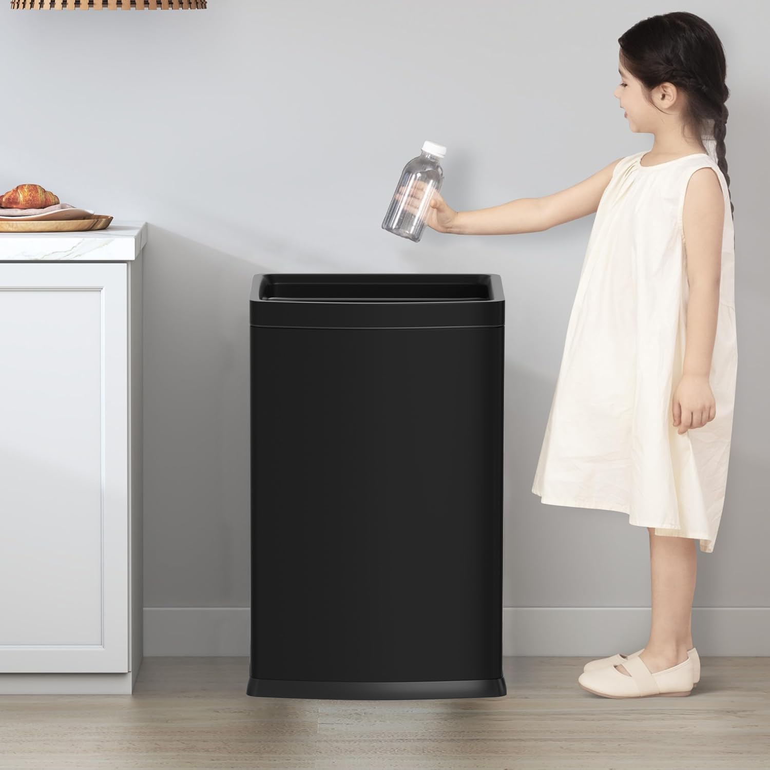 25L/6GALSquare Kitchen Trash can,Black Metal Trash Can for Bathroom,Black Stainless Steel Trash can for Kitchen,Commercial,Detached House (6.6gallon Black)