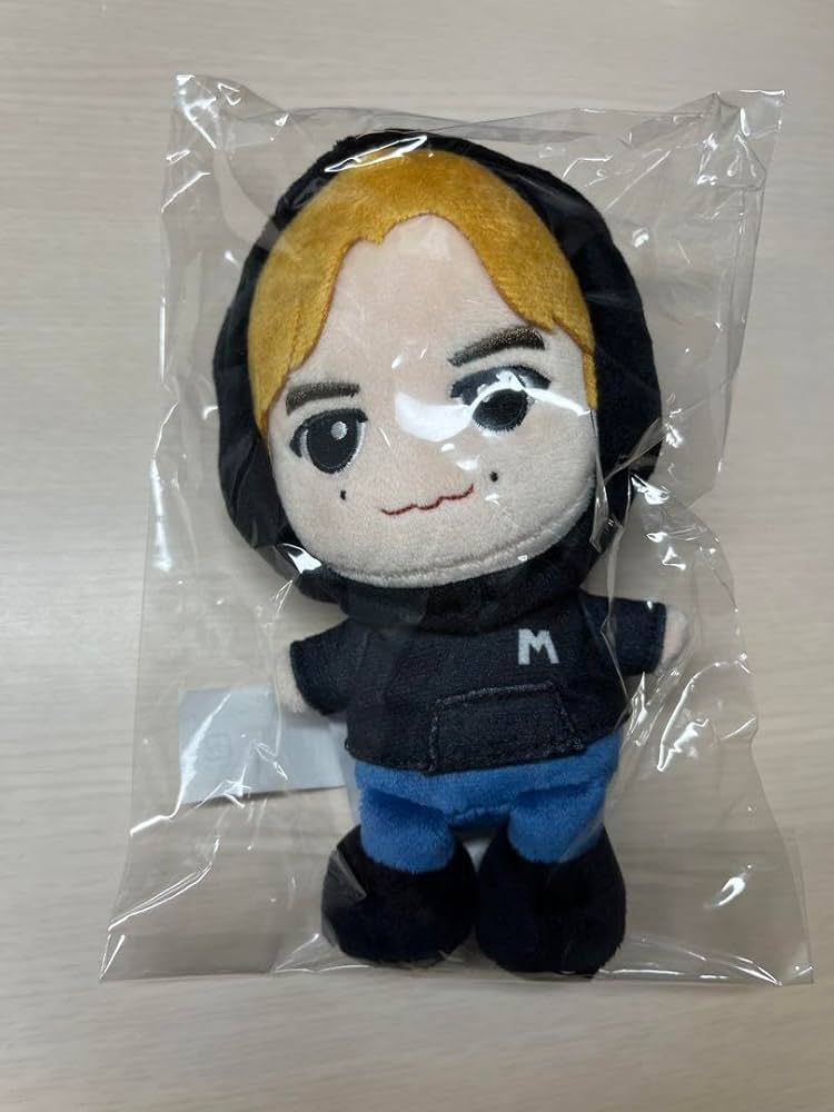 Amazon.co.jp: BUDDiiS MORRE もーりー 森英寿 ぬいくるみ
