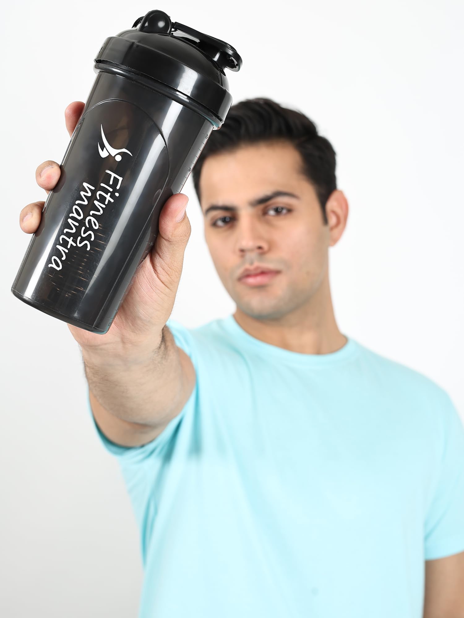 Fitness Mantra® 700ml Classic Shaker Bottle for Men & Women |Capacity 700 ml, Black/Grey|