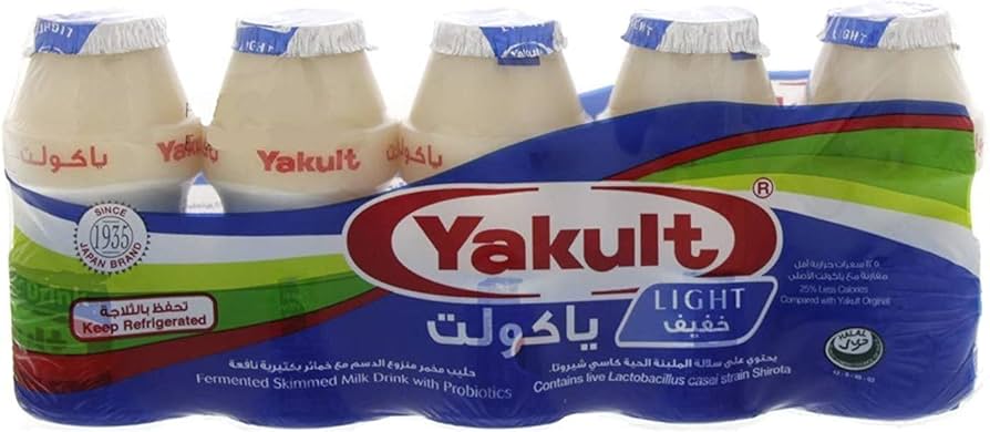 Yalangoch tomoq ogrigi qoshiqchi Yalangoch tatuirovka qilingan qizning telefon rasmlari