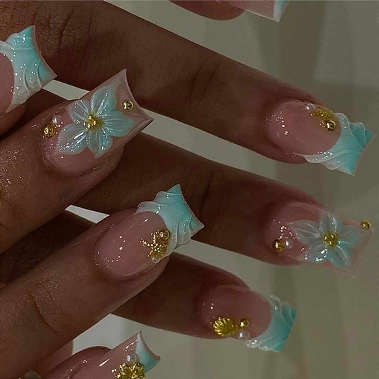 fexxkg 3D Flower Manicure Tips with French Gradient Finish, Mid-Length Square Wearable Manicure Set in Nude Pink with Blue Whit