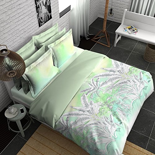 BOUTIQUE LIVING 200Tc King Size Percale Printed with 2 Pillow Covers