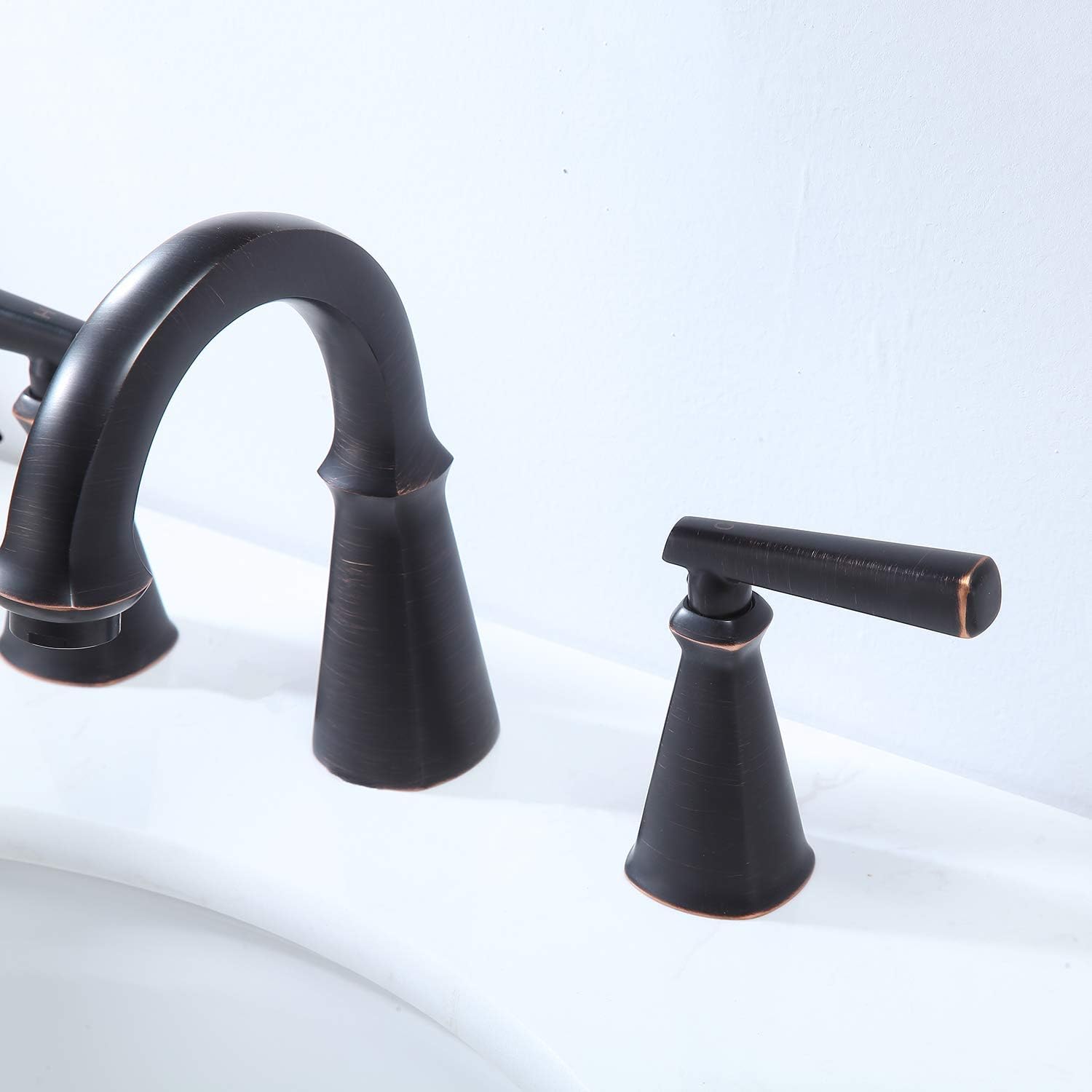 Top Rated Ufaucet Bathroom Faucet Commercial Antique 2 Handle Widespread Oil Rubbed Bronze , 3 Holes 8 Inch Brass Bathroom Vanity Lavatory Faucets