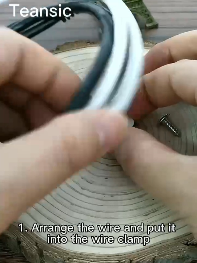 OURU 30 Abrazaderas De Cable De Acero Inoxidable De 1/8 Pulgadas, Abrazaderas De Cable Aisladas Acolchadas Con Revestimiento De Goma, Abrazaderas De Cable Automotriz, Abrazaderas De Tubo, Abrazadera