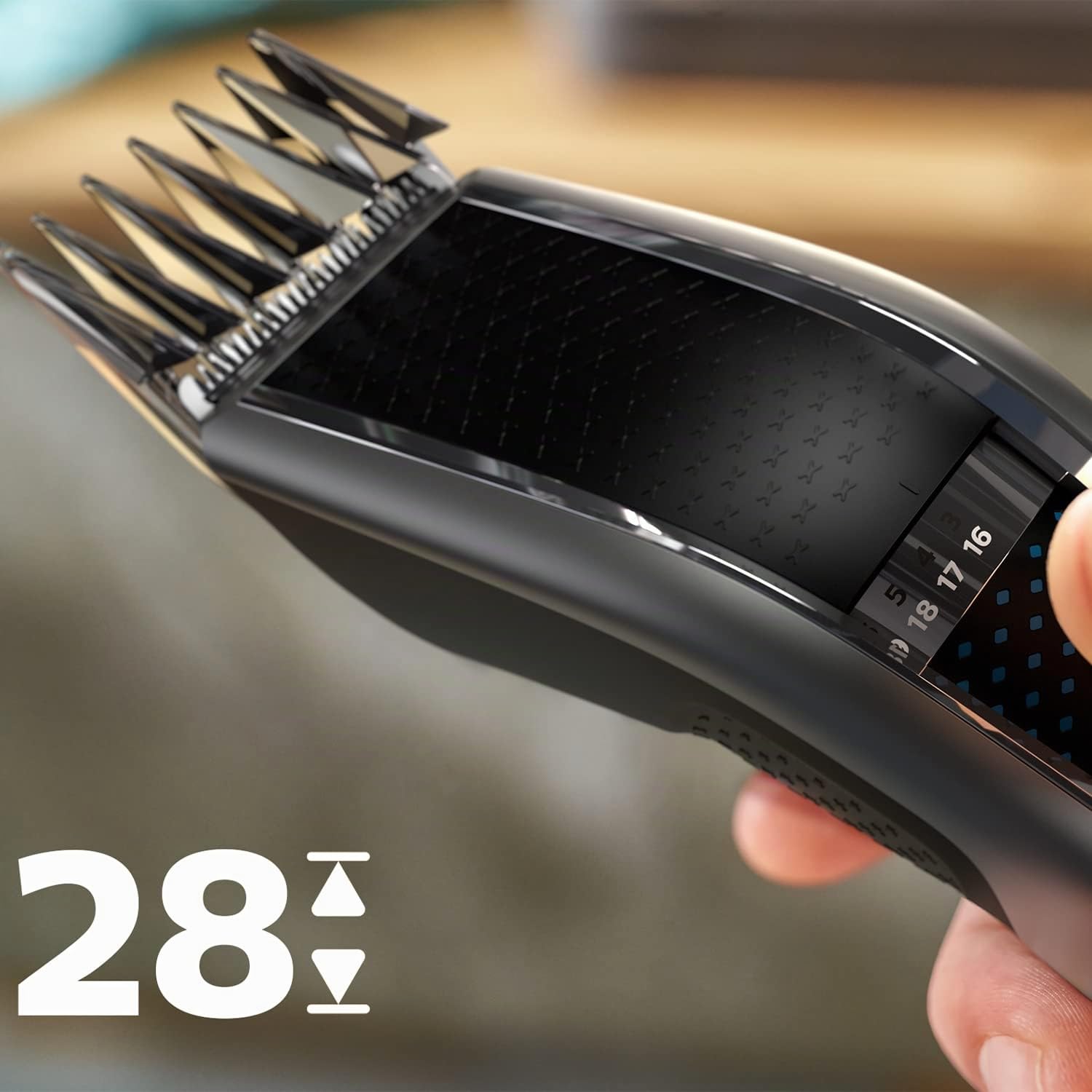 Philips Hair Clipper Serie 5000 Regolacapelli con Tecnologia Trim-n-Flow e DualCut (modello HC5650/15)