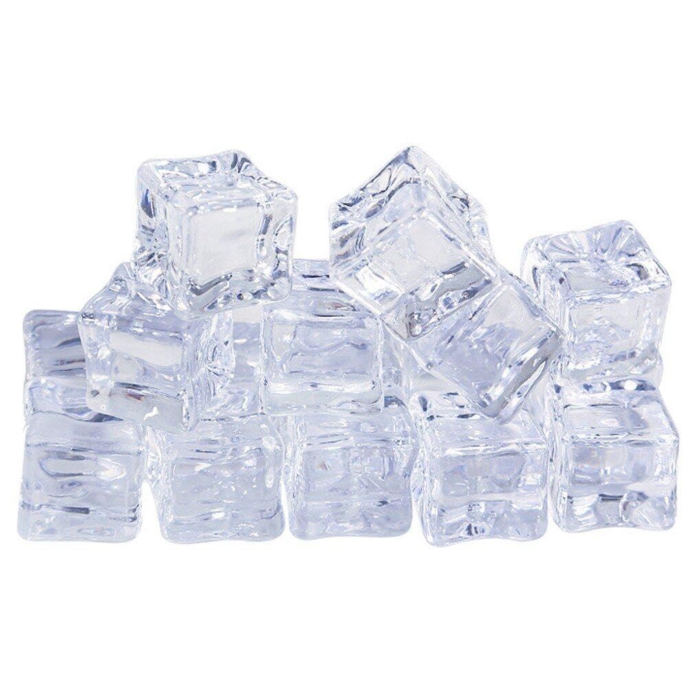 Muteitt 30 Pcs Simulation Ice Cubes Reusable Acrylic Ice Block Fake Ice Cubes Artificial Ice Cubes Decorations Trinkets