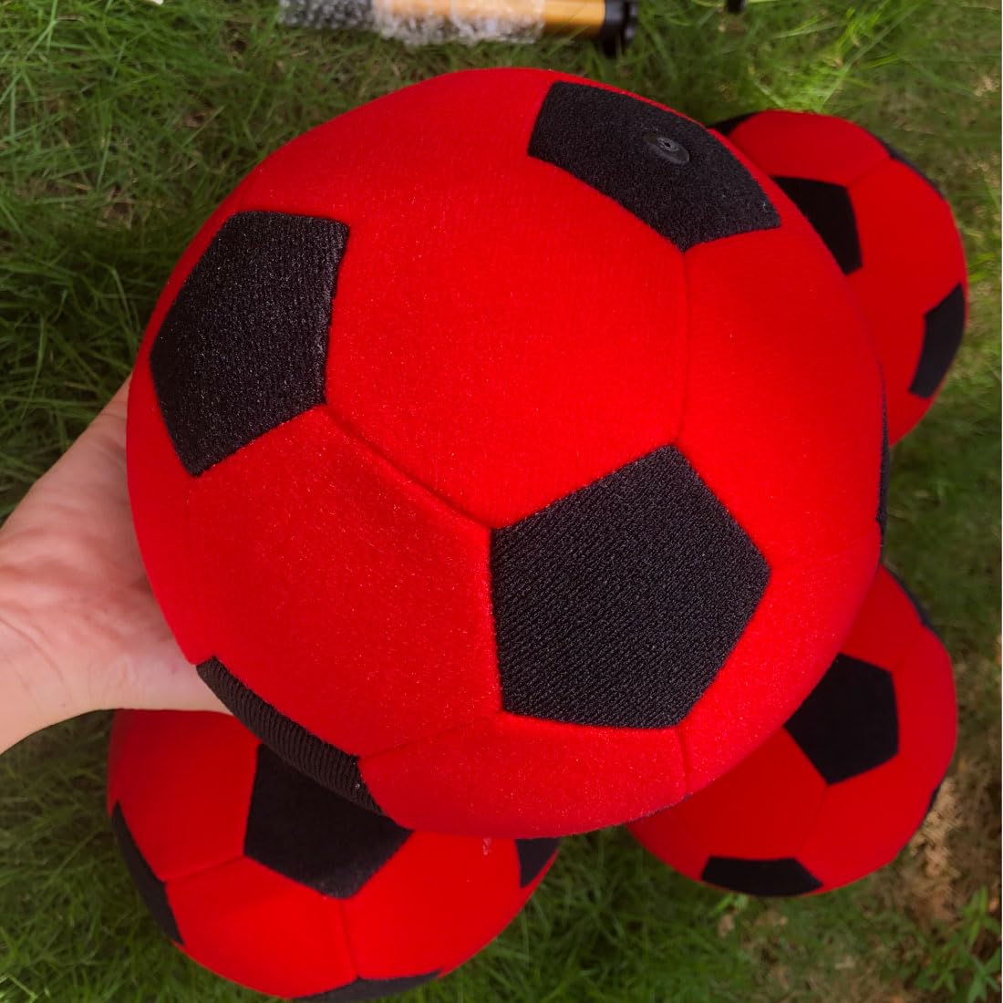 Vinfgoes 4 PCS 8'' Inflatable Sticky Soccer Ball Kick Darts Balls for Inflatable Soccer Dart Board Outdoor Training Felt Soccer with Hand Pumps