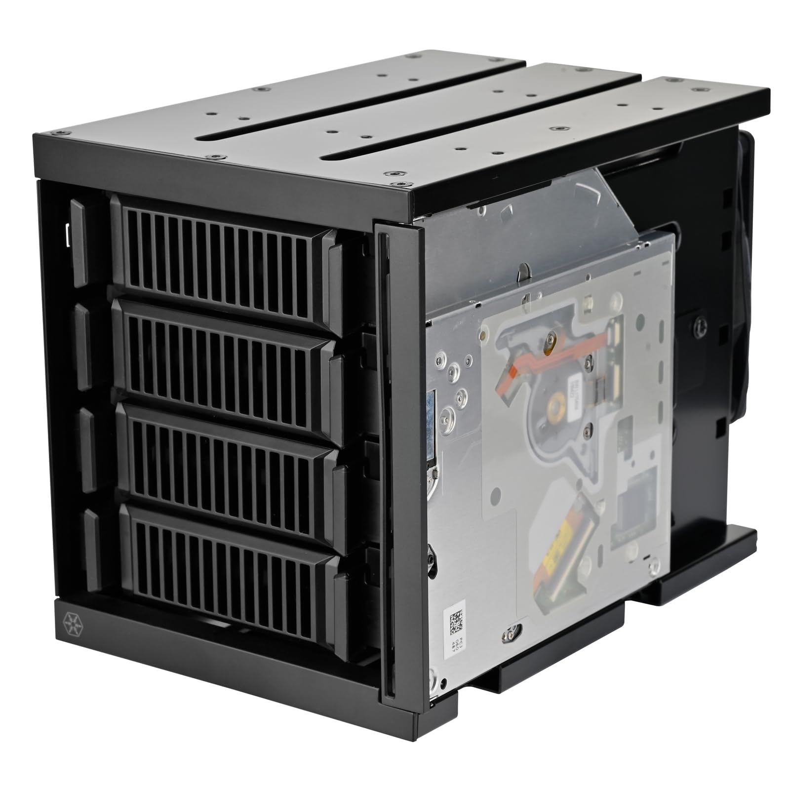 SilverStone Technology SST-FS304B-V, tre alloggiamenti per dispositivi da 5,25" su quattro SAS da 3,5" 12G/SATA da 6 Gbps con supporto per Slim ODD da 9,5 mm