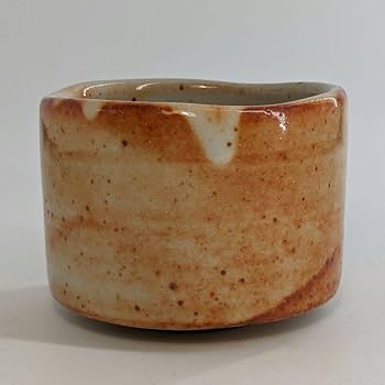【茶道具】志野焼　茶碗 Amazon.co.jp: 若尾昇苑 志野焼 筒形茶碗 志野茶盌 抹茶碗 抹茶