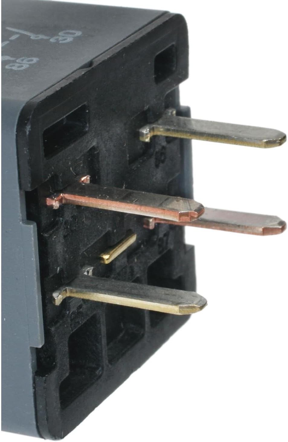 Replacement A/C Compressor Control Relay for 1998-2002 Mazda 626