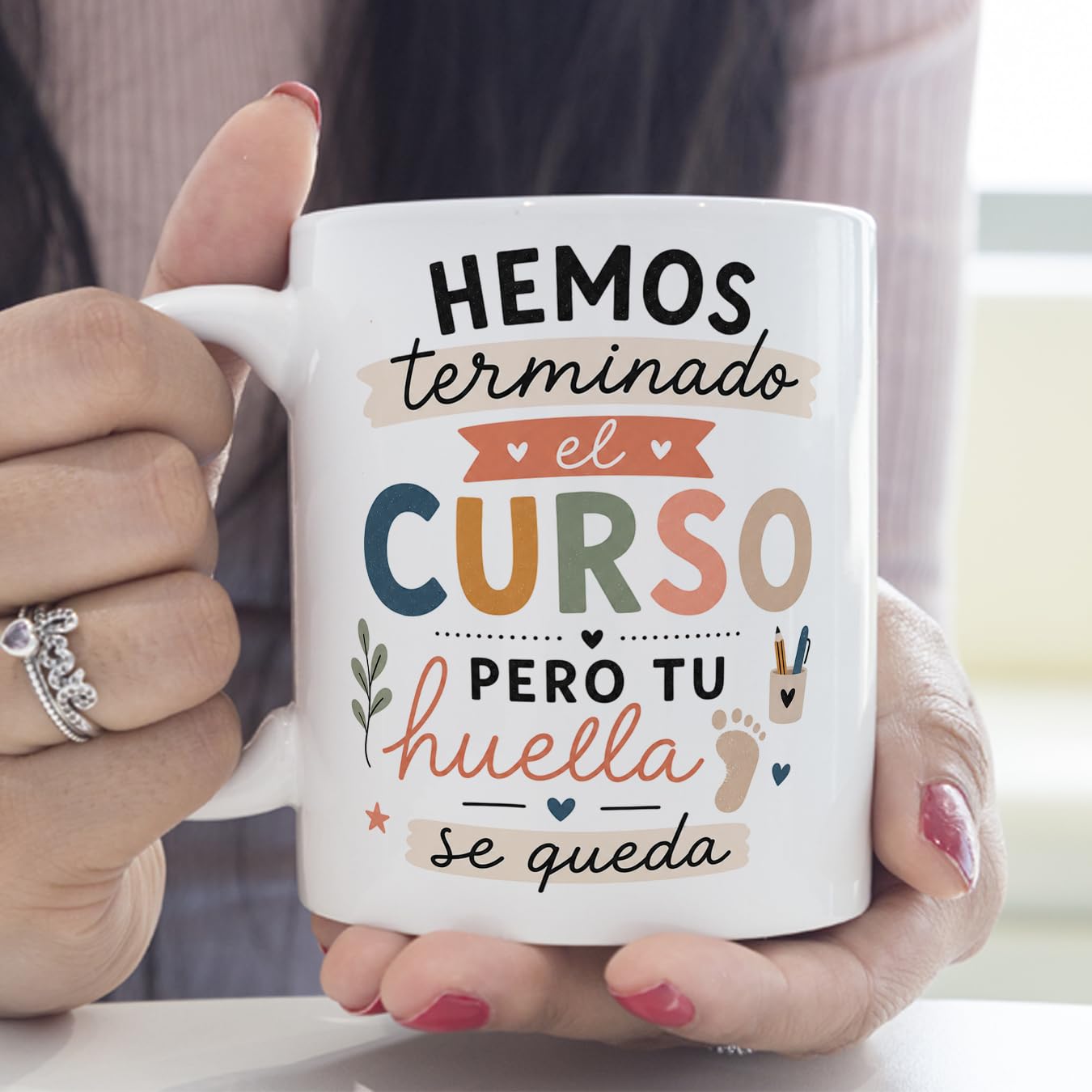 MUGFFINS taza profesor frase Hemos terminado el curso pero tu huella se queda en Español regalo profe original detalle agradecimiento fin de curso Enseñanza v1
