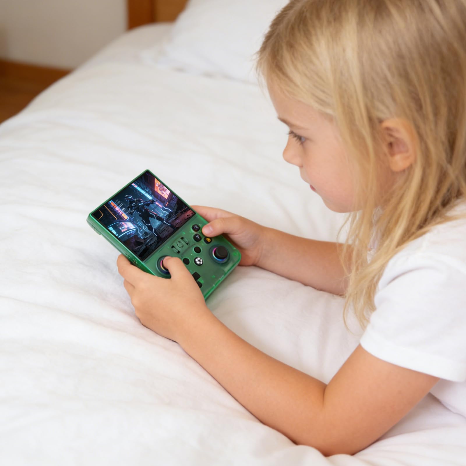 Handheld Spielkonsole 4,5 Zoll Retro Gaming Konsole 64GB USB (Klargrün) | E-Sport & Gaming 4,5 Zoll Display 64GB Speicher USB Anschluss Kunststoff & Metall Kompakt & tragbar
