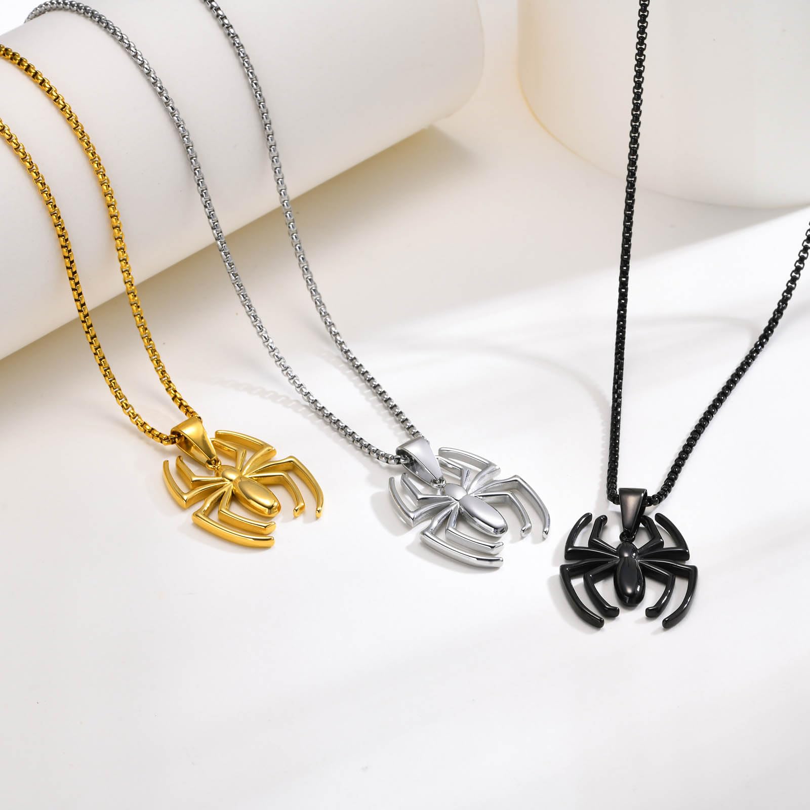 Pająk wisiorek naszyjnik ze stali nierdzewnej Spiderman naszyjniki łańcuszek, srebrny/złoty/czarny pająk amulet Halloween biżuteria zwierzę akcesoria dla fanów pająków mężczyzn kobiet chłopców