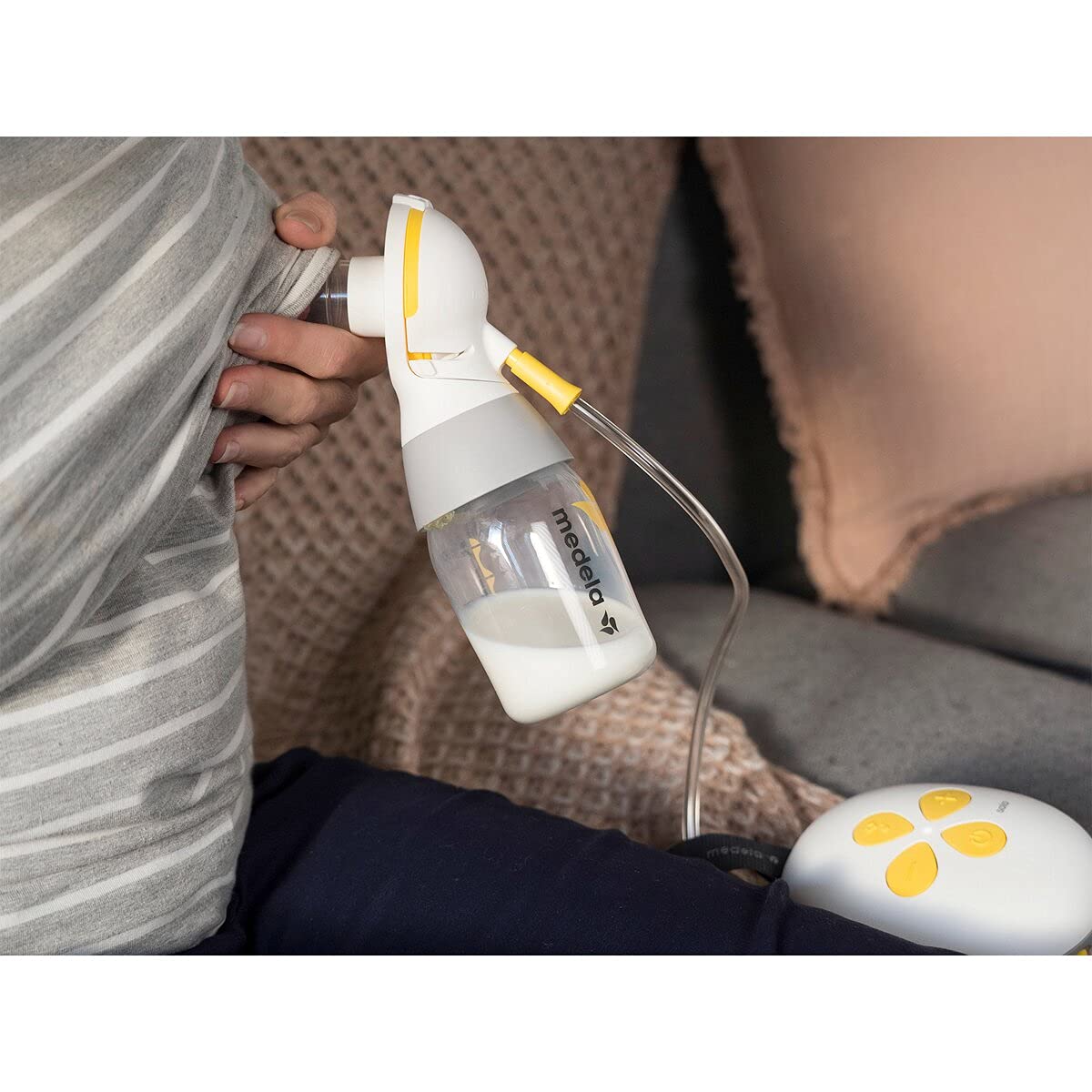 Medela Solo Tiralatte elettrico Singolo, Più Silenzioso, Ricaricabile tramite USB, con Coppa PersonalFit Flex e Tecnologia Medela 2-Phase Expression
