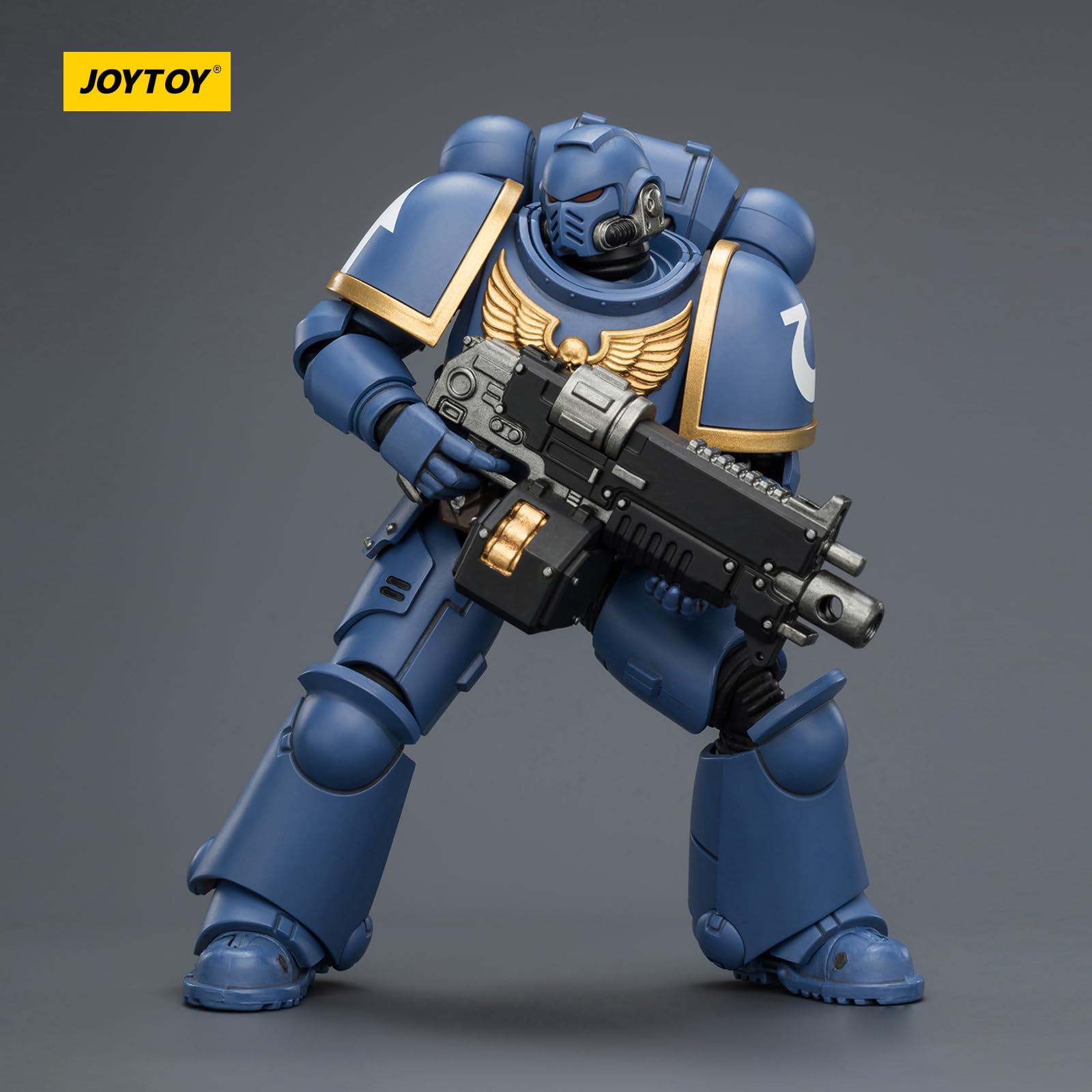 JOYTOY Warhammer 40k Ultramarines Intercesor con rifle de perno, pistola de perno y espada de cadena 1/18, figura de acción para coleccionar y mostrar modelo