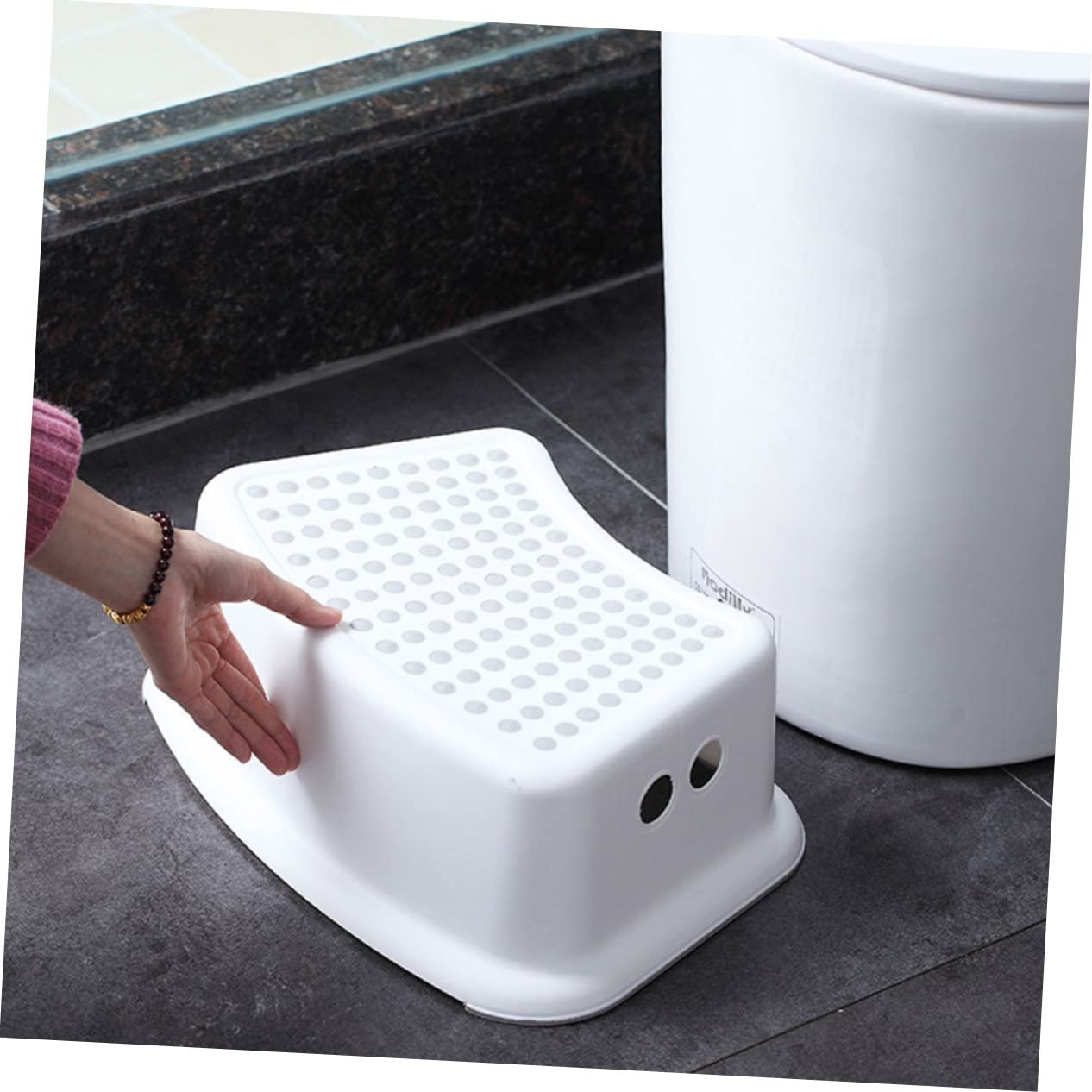 BESPORTBLE Sgabello per Piedi Antiscivolo per Ragazzo Ragazza Sgabello da Bagno Portatile in Plastica Leggero Alta Capacità di Carico per Uso in Bagno e Wc