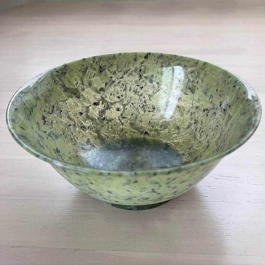 ♥翡翠風　ガラス　茶碗　桐箱付き　古玩　骨董品　中国 Amazon | ヒスイ 玉石茶碗 原石 碧石 中国翡翠 | ノーブランド品 | 飯碗