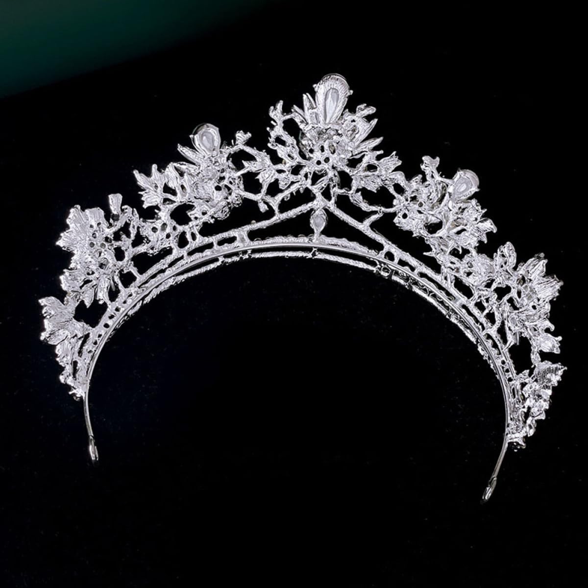 VALICLUD Tiara Barroca Plateada para Novia y Damas de Corte Diseño Versátil y Cristales de Imitación para Eventos Formales y Fiestas Elegantes